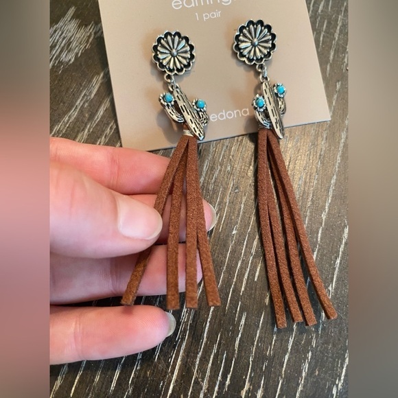 New! 3” Dangle Earrings, Medium Weight, Cactus Flower with leather fringe - Picture 5 of 5